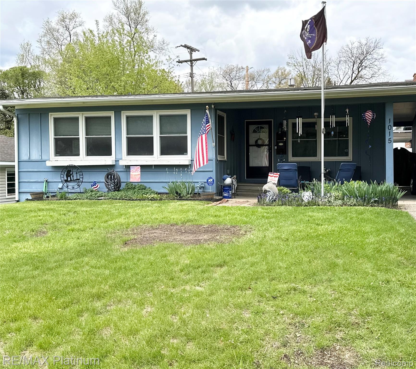 1015, Canal, Milford, Michigan, 48381