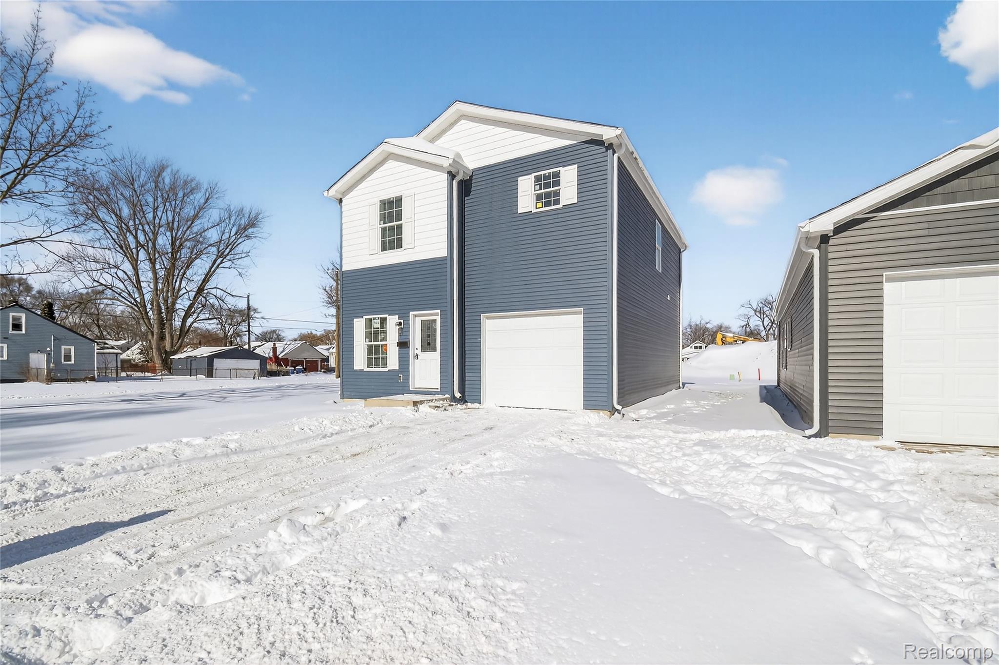 7575, Packard, Warren, Michigan, 48091