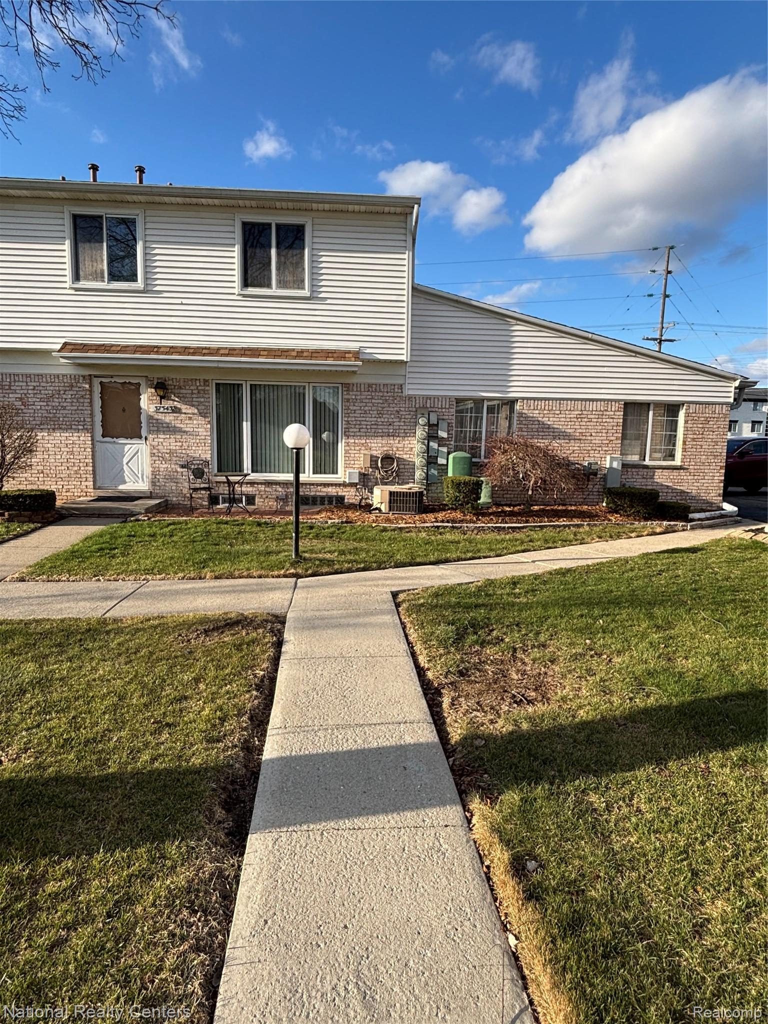 37543, Colonial, #124, Westland, Michigan, 48185
