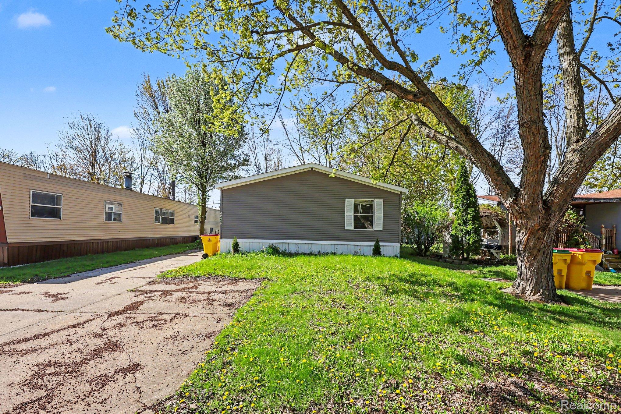 29656, Jamestown Dr, New Baltimore, Michigan, 48051