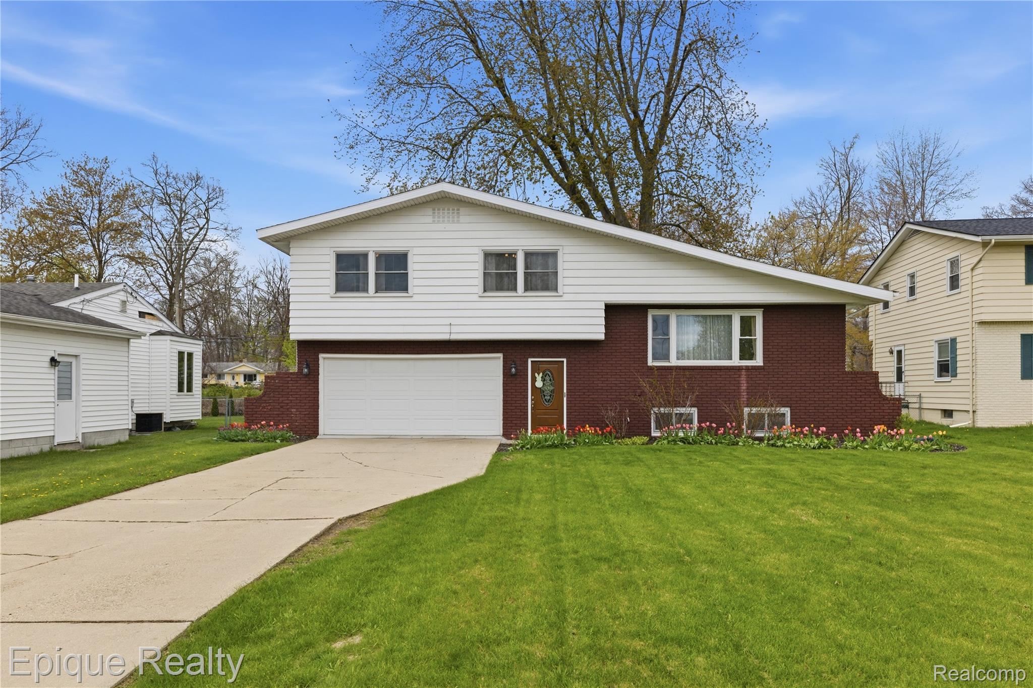 3127, Woodland, Port Huron, Michigan, 48060