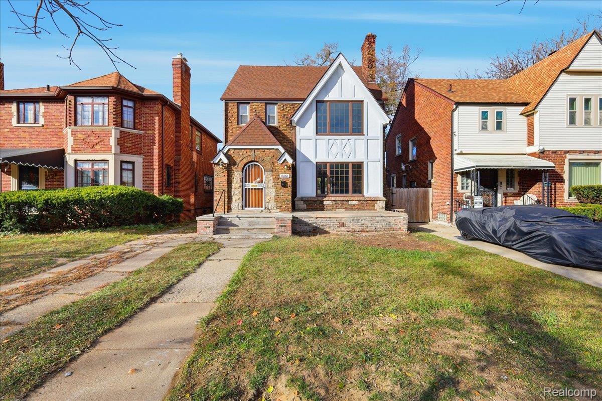 18961, Pennington, Detroit, Michigan, 48221
