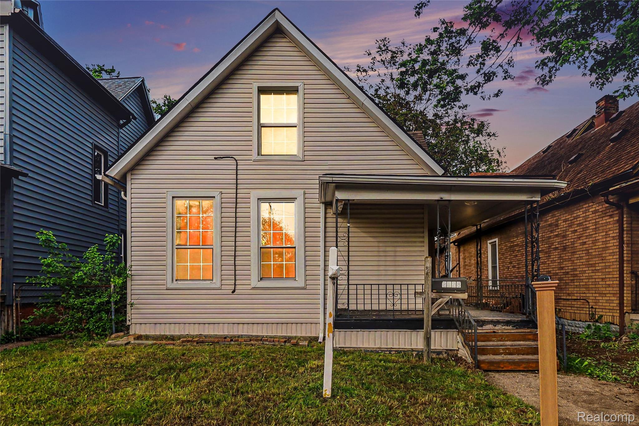 2128, Scotten, Detroit, Michigan, 48209