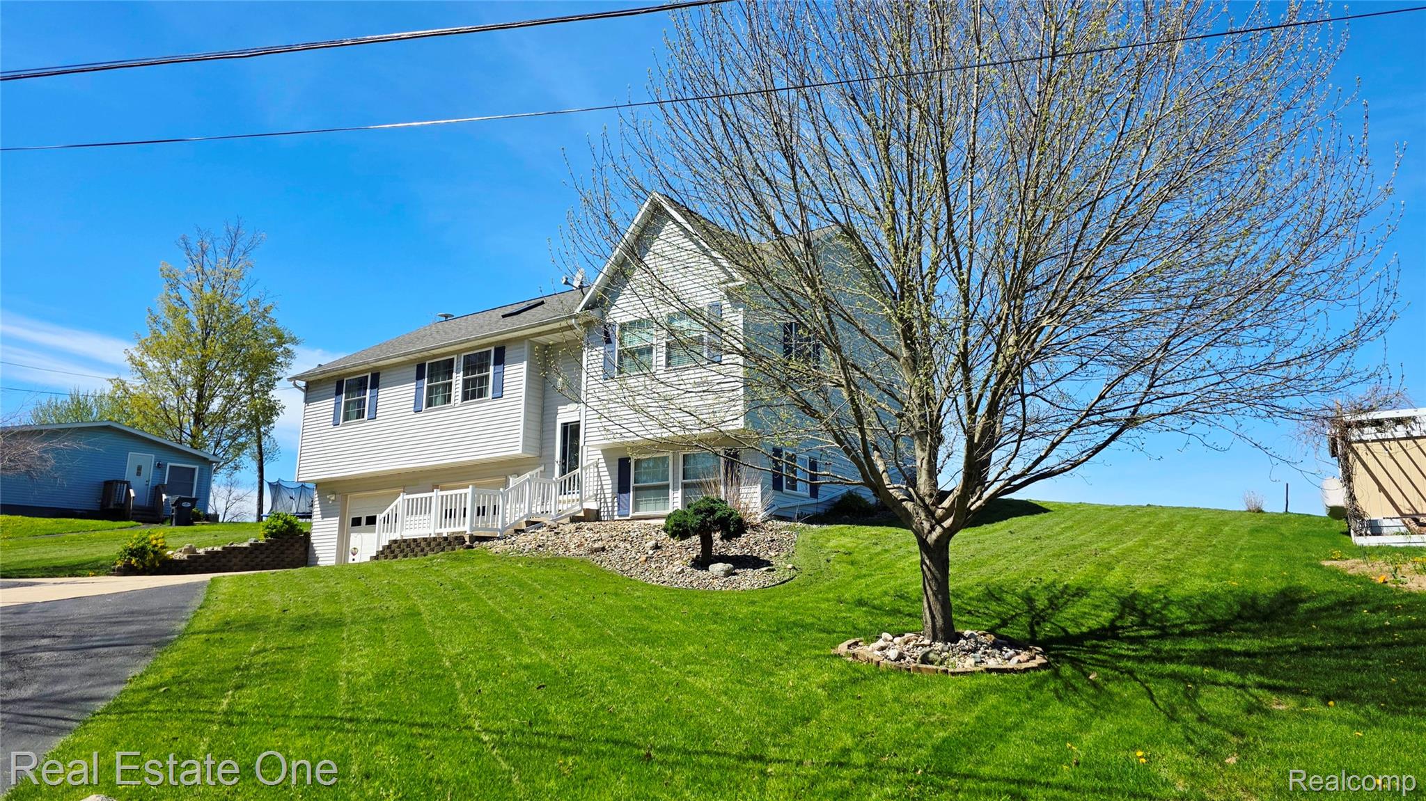 8751, Highland Ave, Watervliet, Michigan, 49098