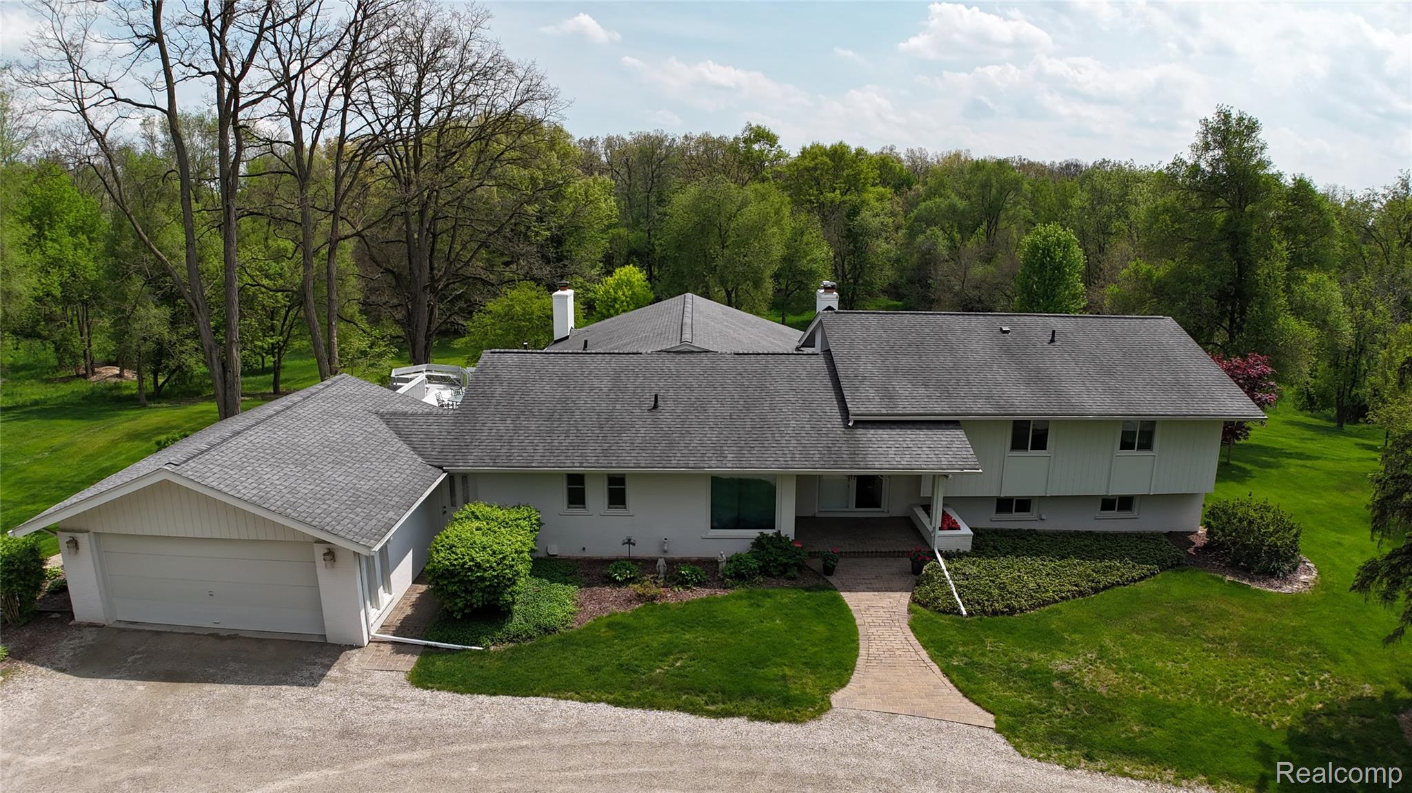 1700, Washington, Rochester, Michigan, 48306
