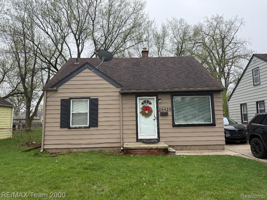 24425, Stanford, Dearborn Heights, Michigan, 48125