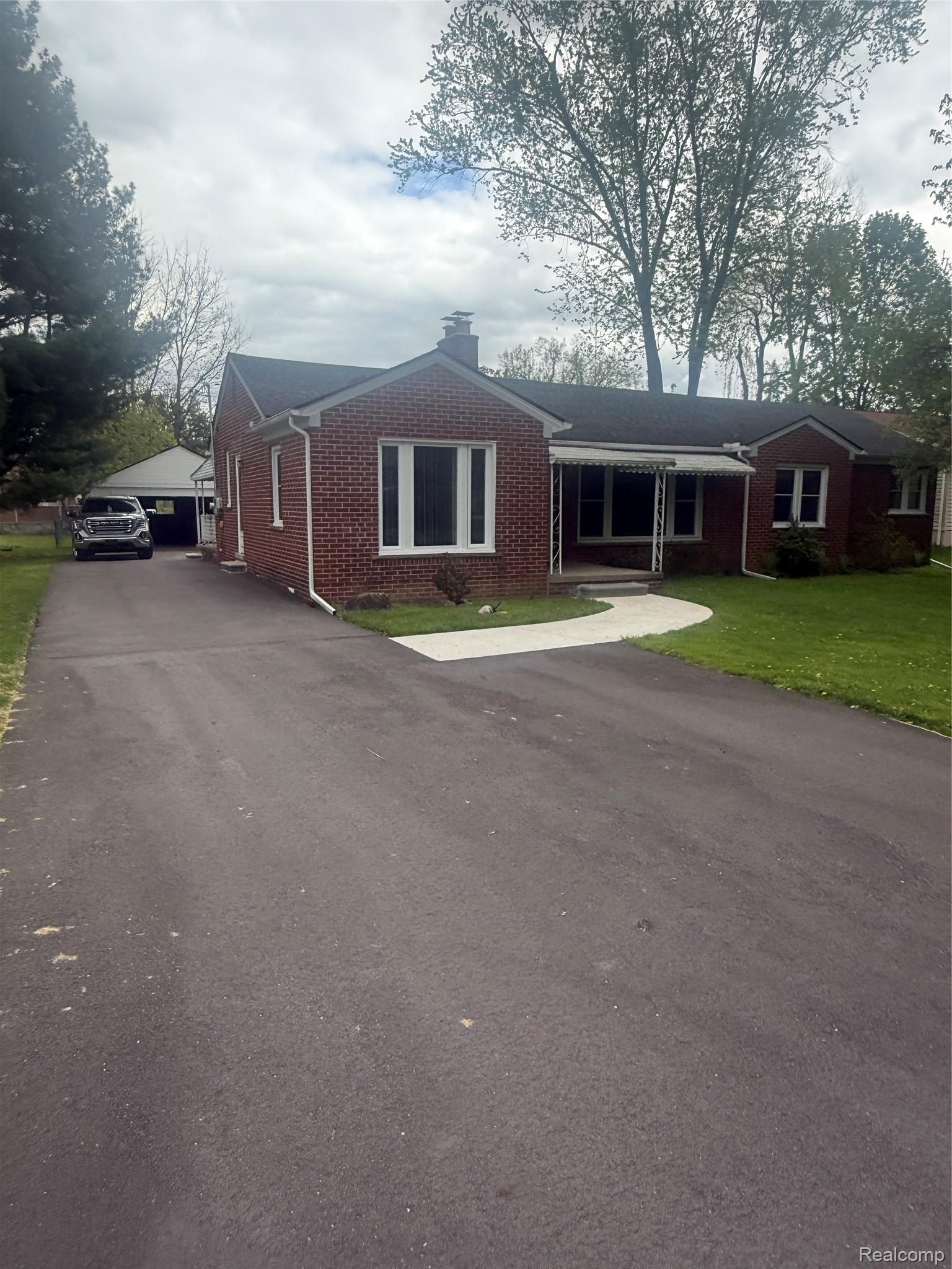 25626, Dunbar, Southfield, Michigan, 48033