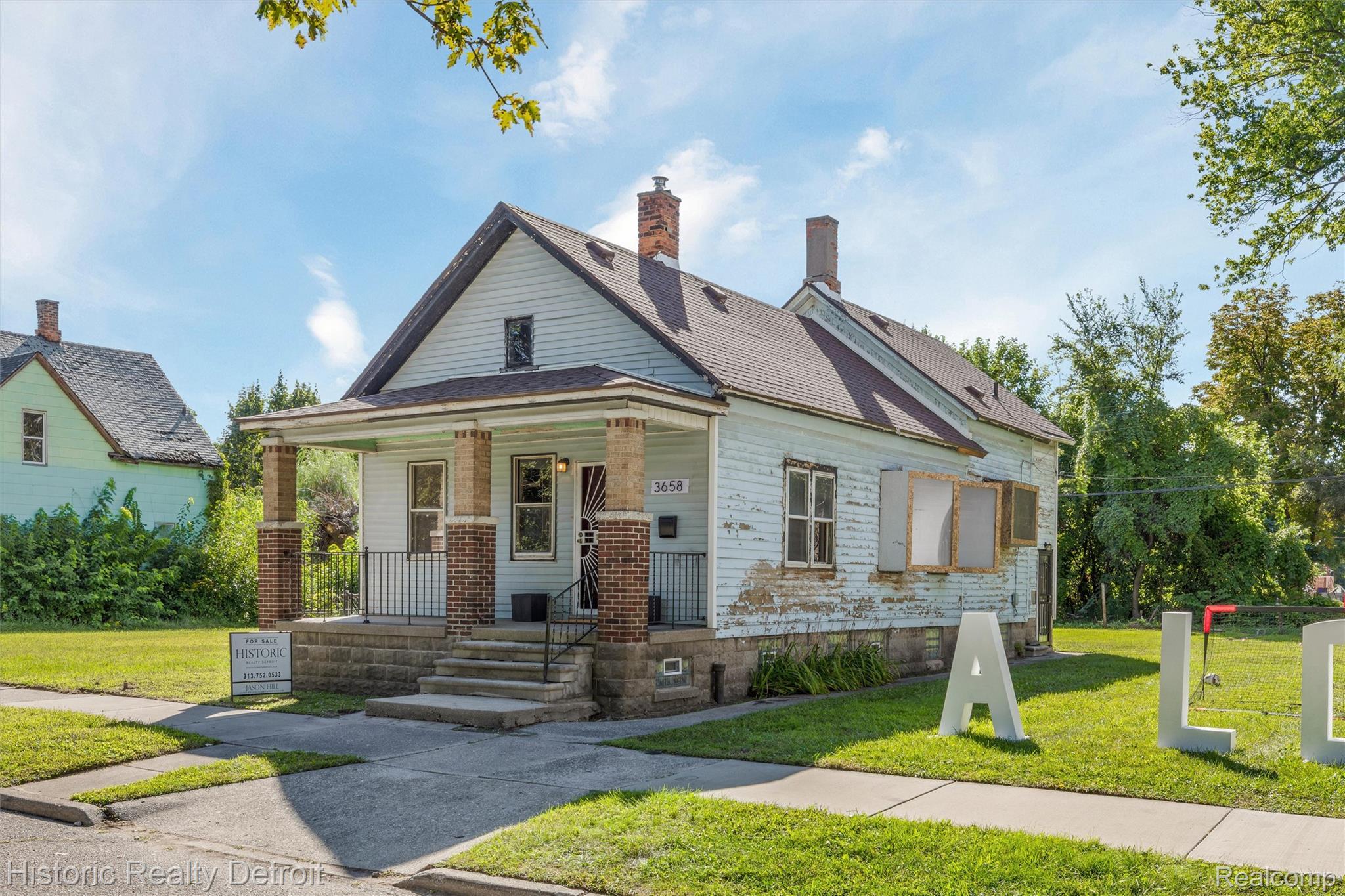 3658, Preston, Detroit, Michigan, 48207