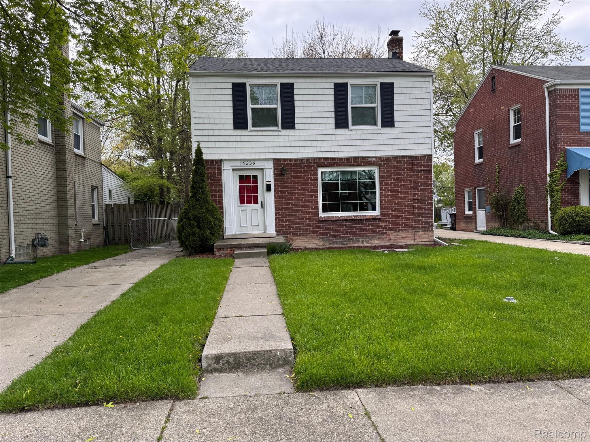 19235, Raymond, Grosse Pointe Woods, Michigan, 48236