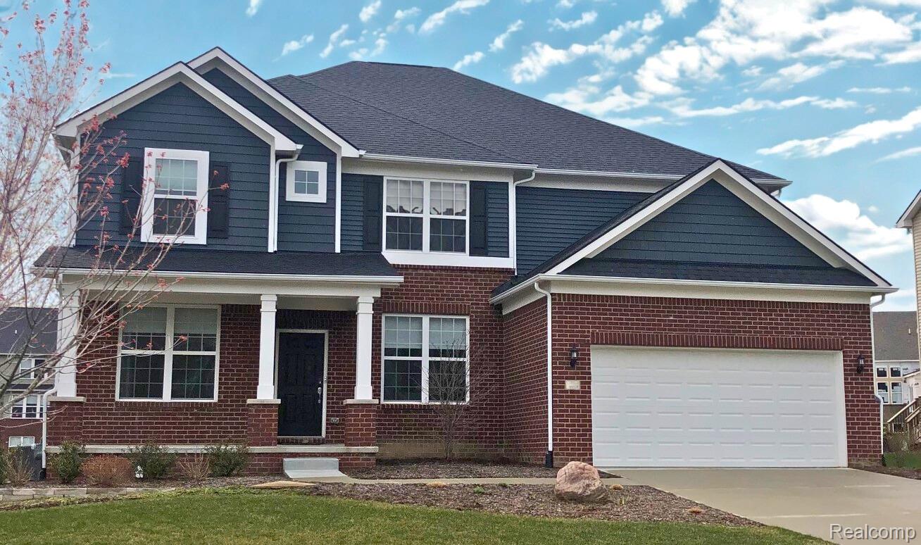 22572, Pondview, Macomb, Michigan, 48042
