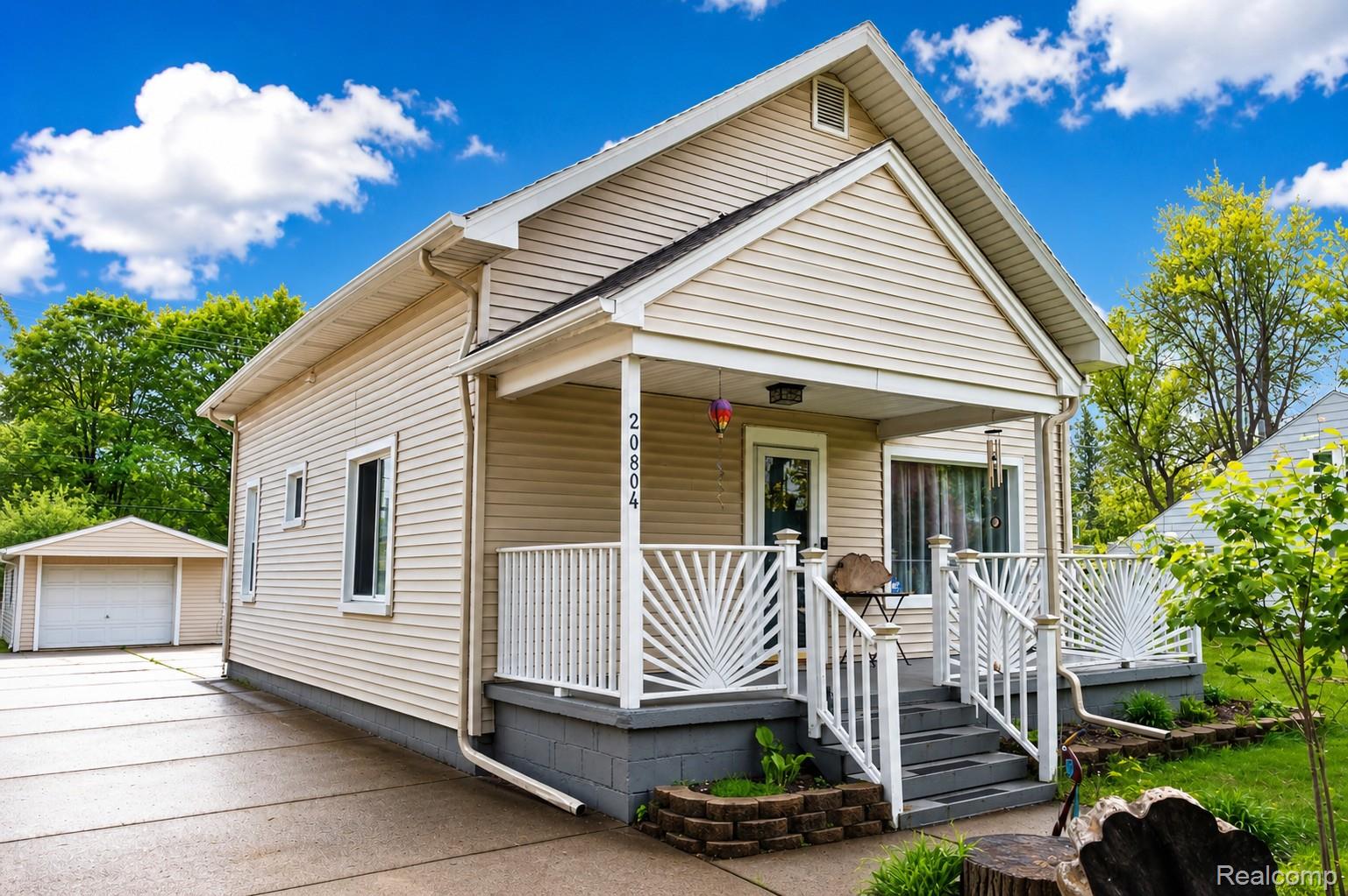 20804, Rensselaer, Farmington, Michigan, 48336