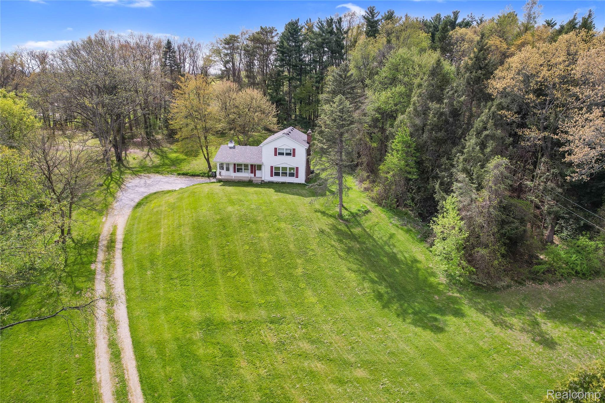 2300, Old Plank, Milford, Michigan, 48381