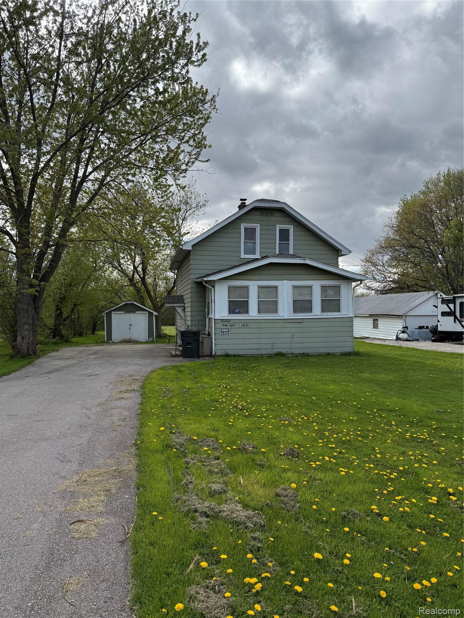 1468, Eggleston, Flint, Michigan, 48532