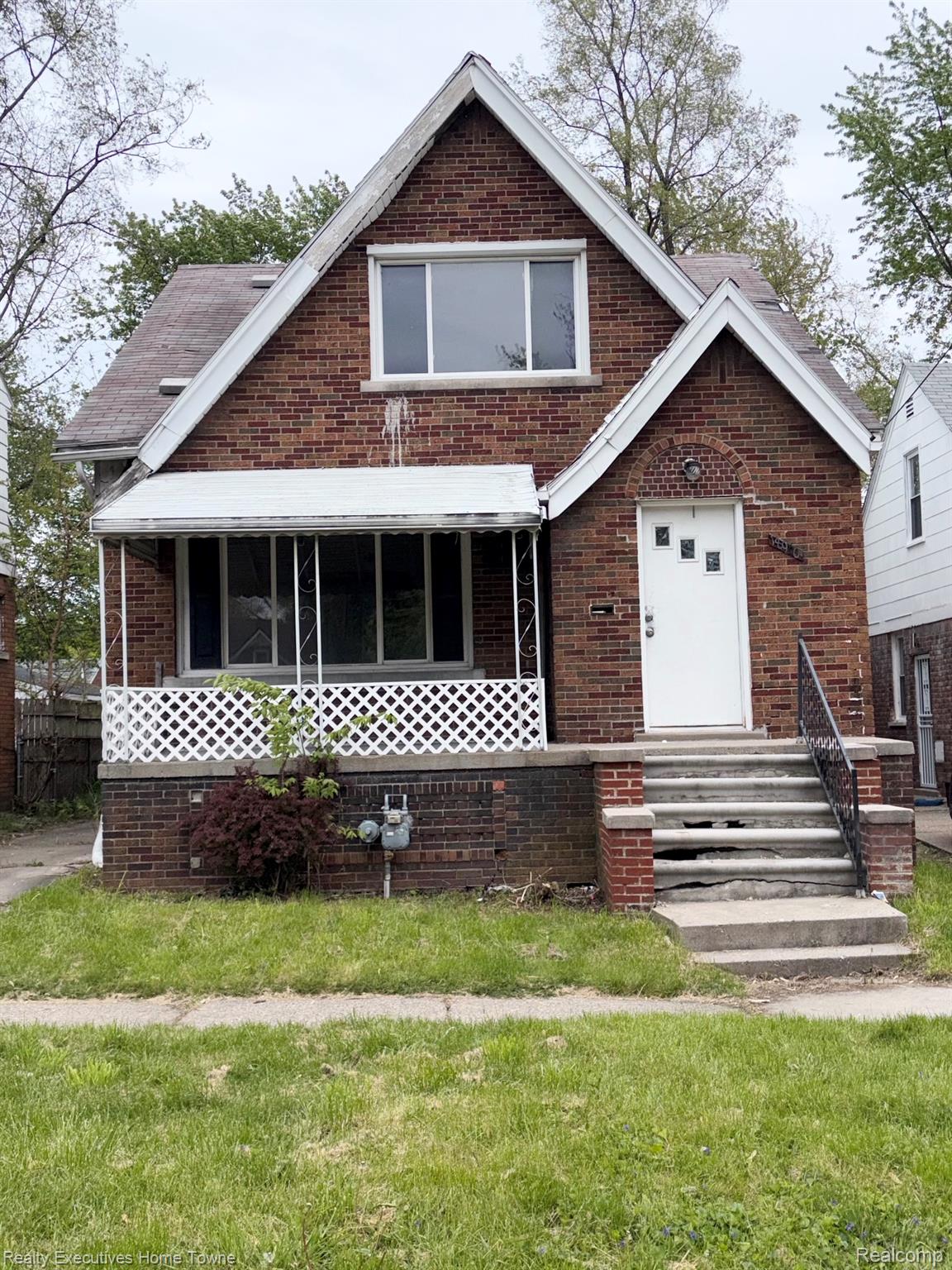 18960, Hamburg, Detroit, Michigan, 48205