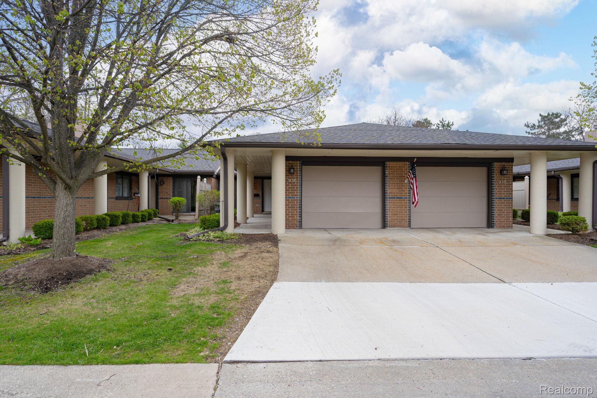 936, Wexford, Rochester Hills, Michigan, 48307