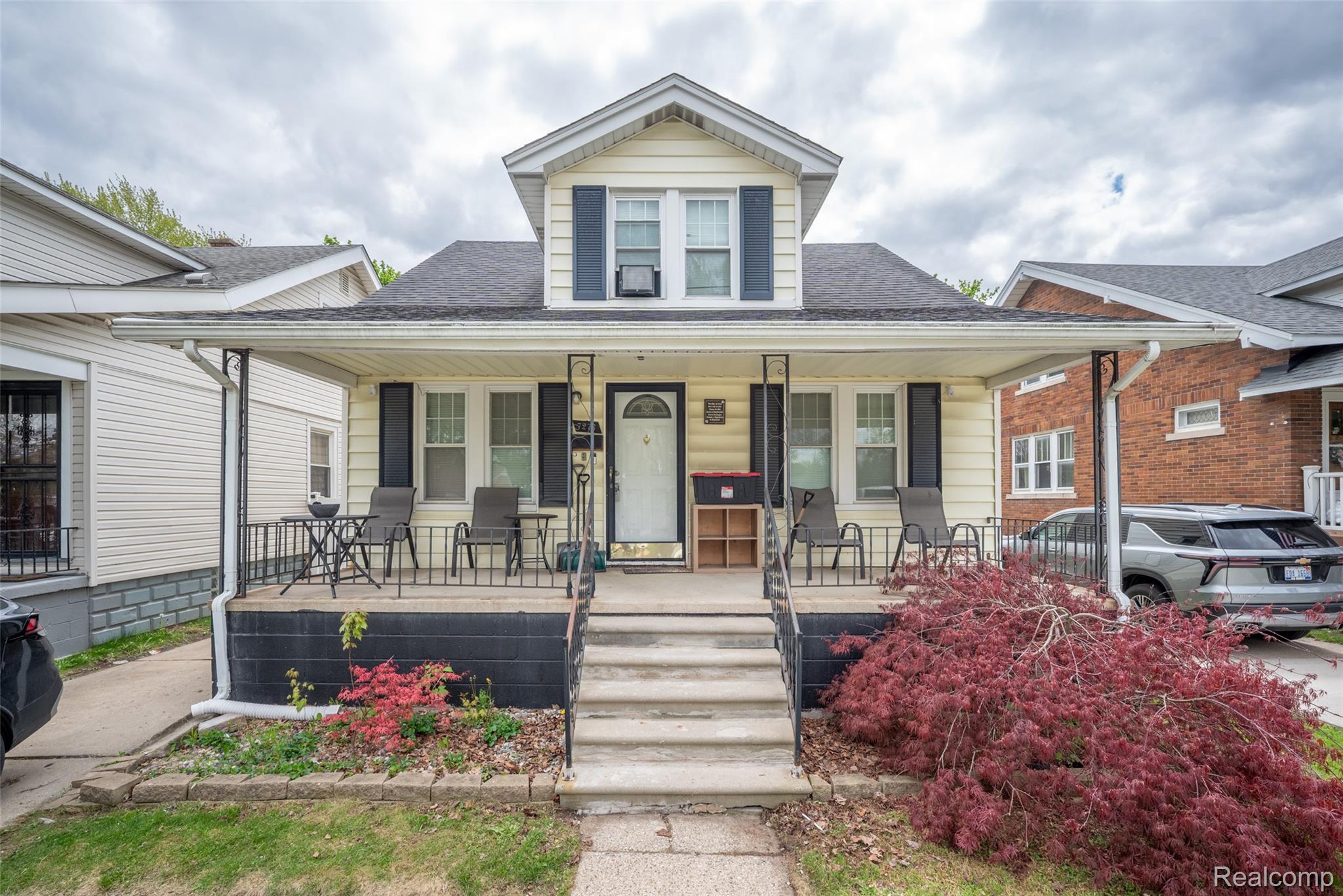 7276, Engleman, Center Line, Michigan, 48015