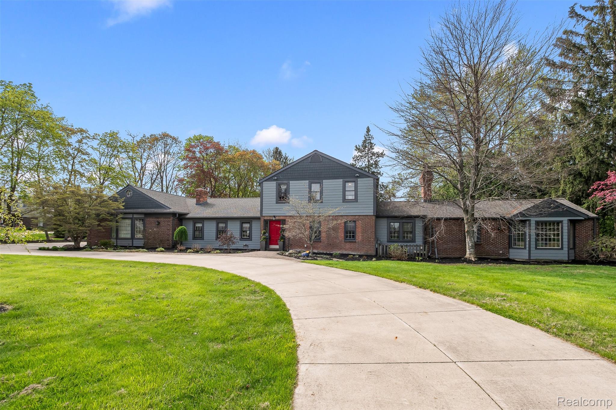 3937, Englewood, West Bloomfield, Michigan, 48323