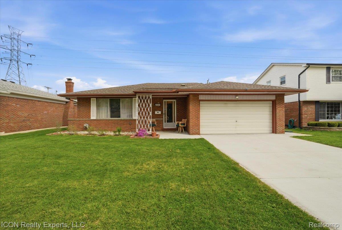 31212, Saratoga, Warren, Michigan, 48093