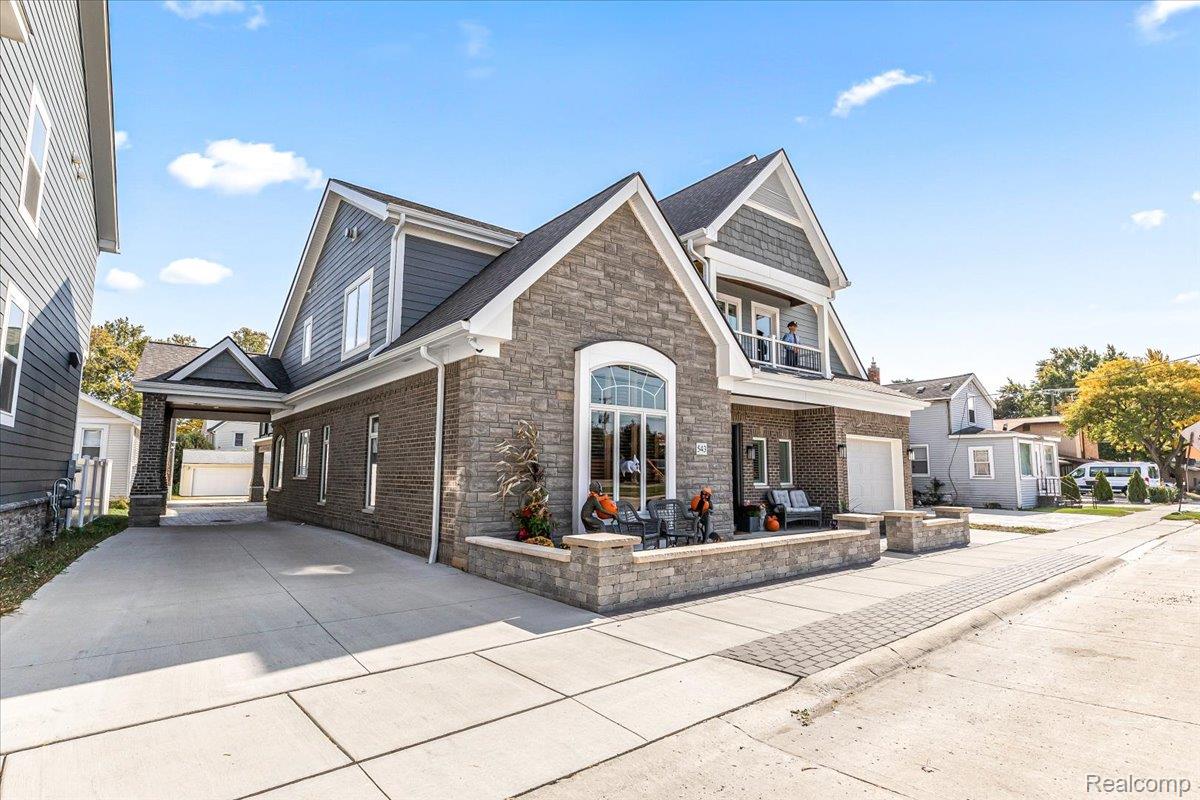 543, Deer, Plymouth, Michigan, 48170