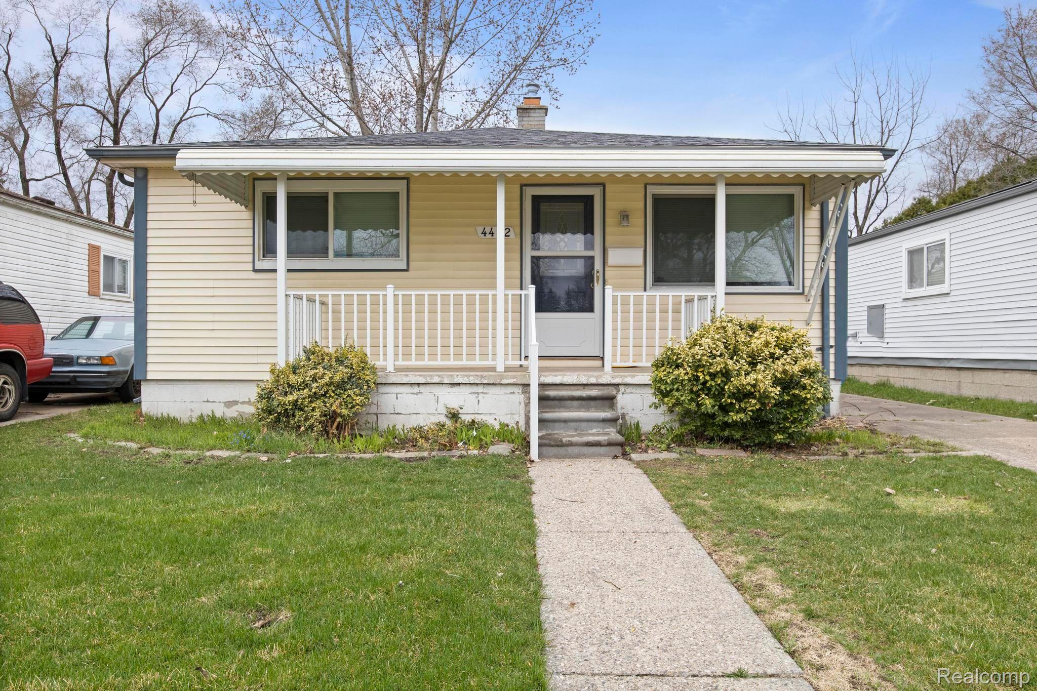 4452, EDGEWOOD, Dearborn Heights, Michigan, 48125