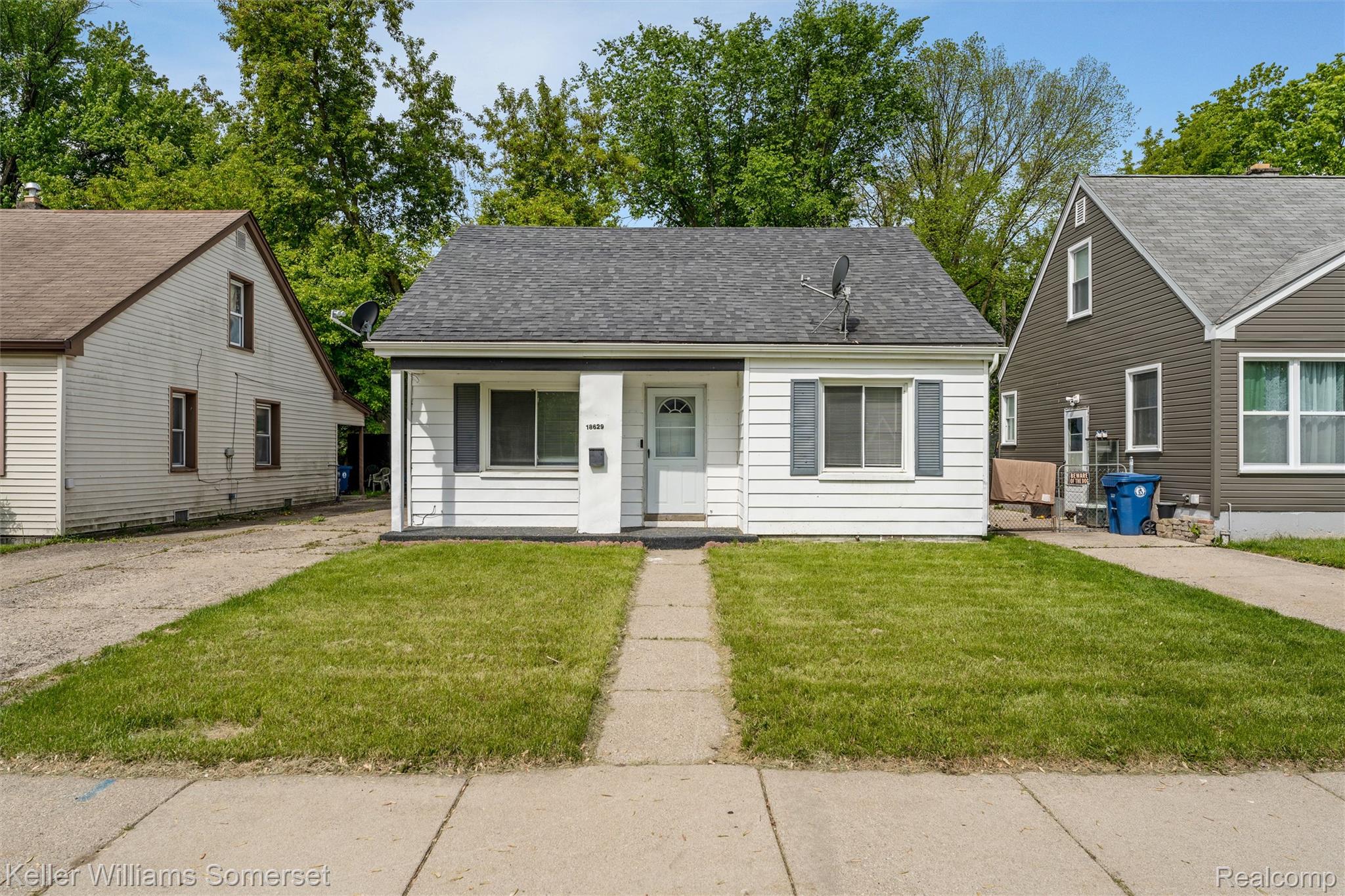 18629, Brady, Redford, Michigan, 48240