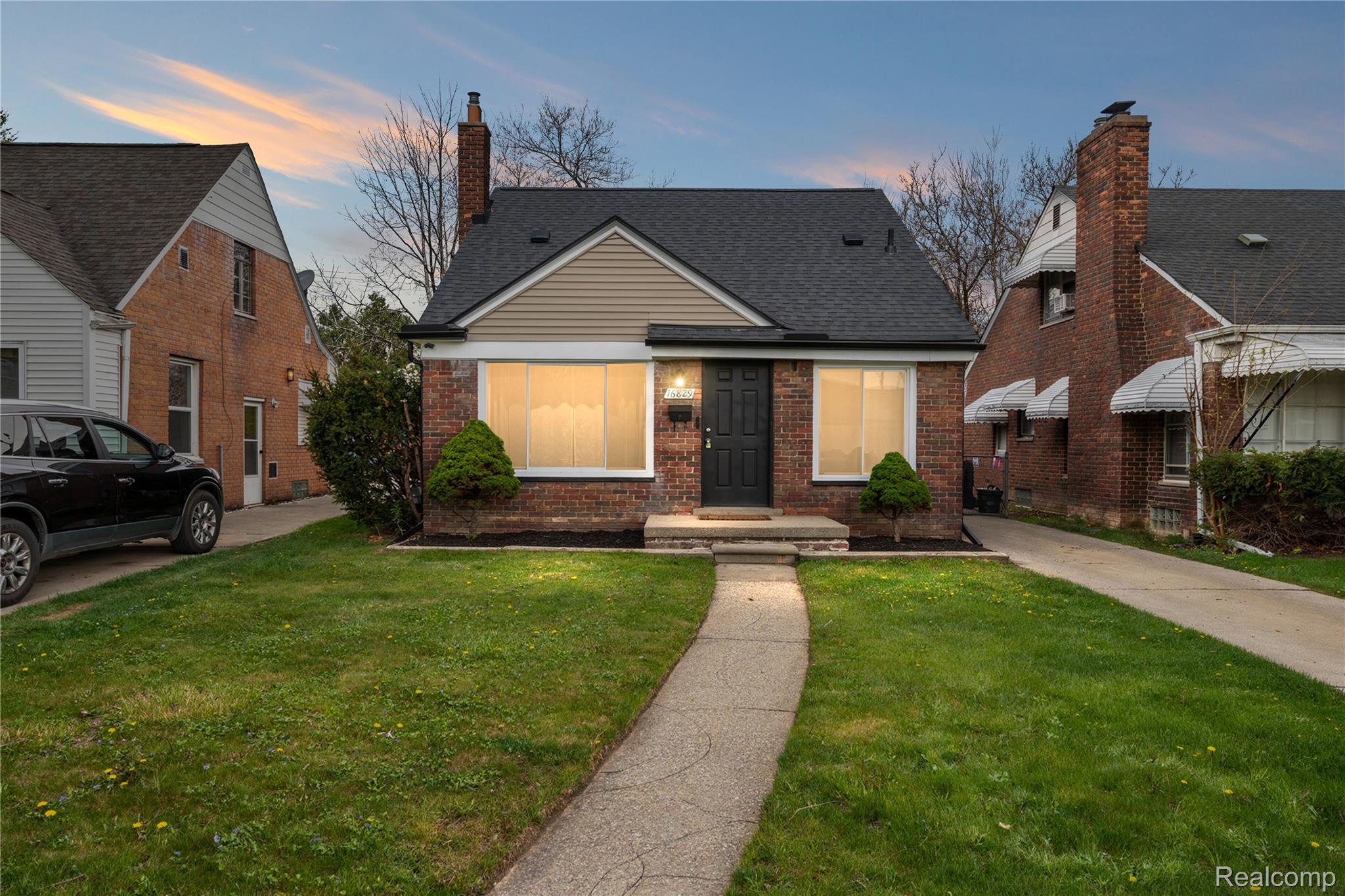 16829, Stricker, Eastpointe, Michigan, 48021