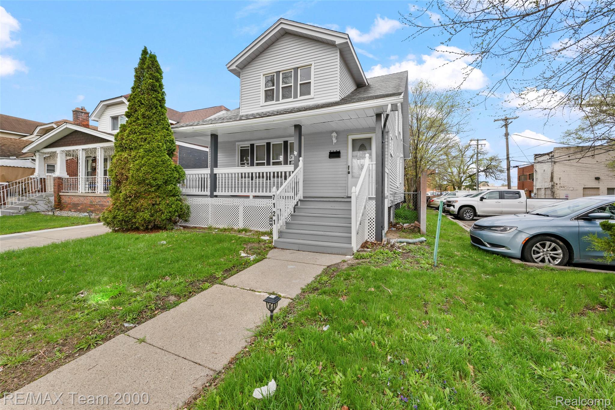 7121, Pinehurst, Dearborn, Michigan, 48126