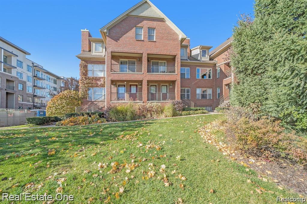 1448, Main, #55, Royal Oak, Michigan, 48067