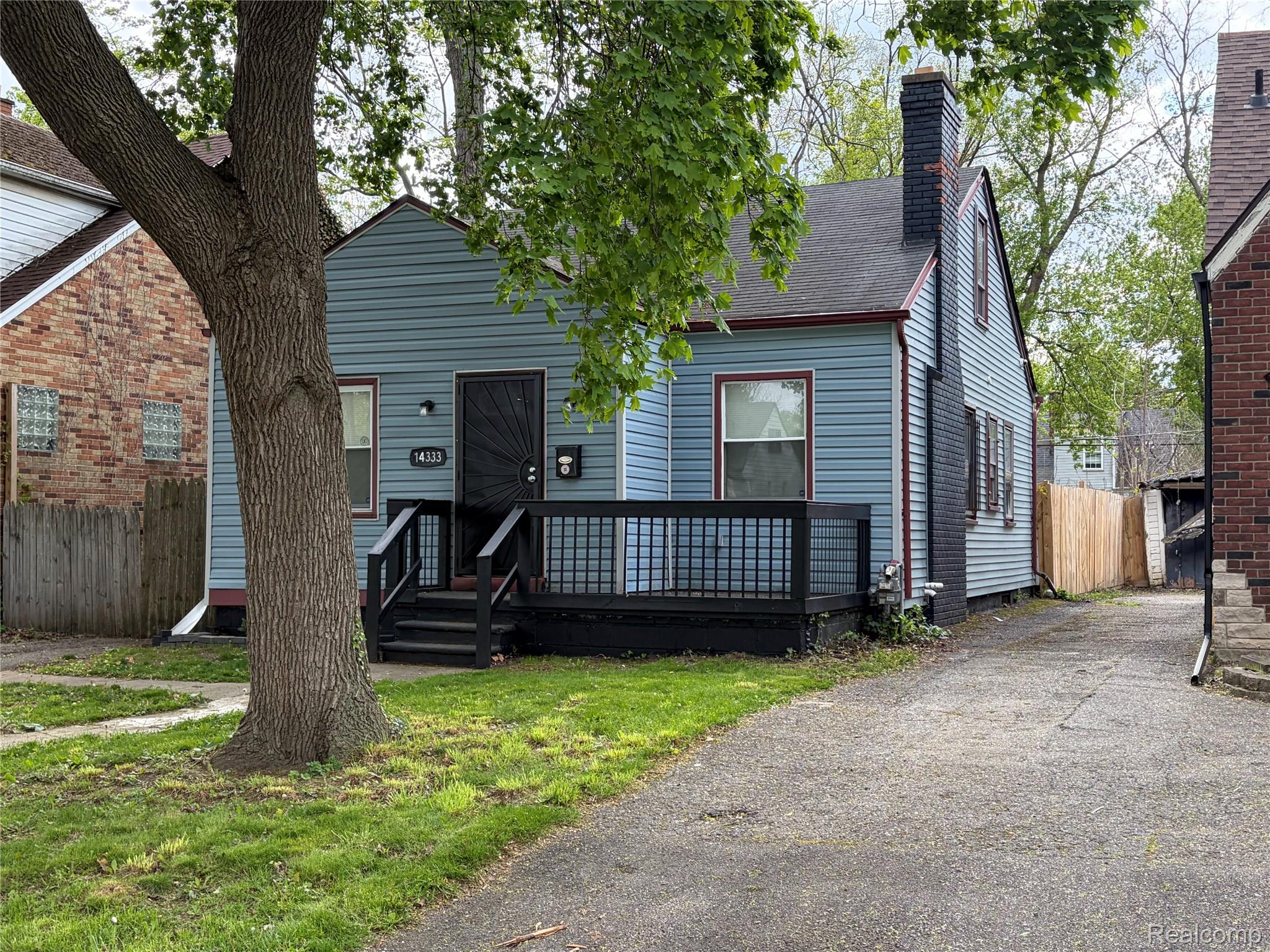 14333, Grandville, Detroit, Michigan, 48223