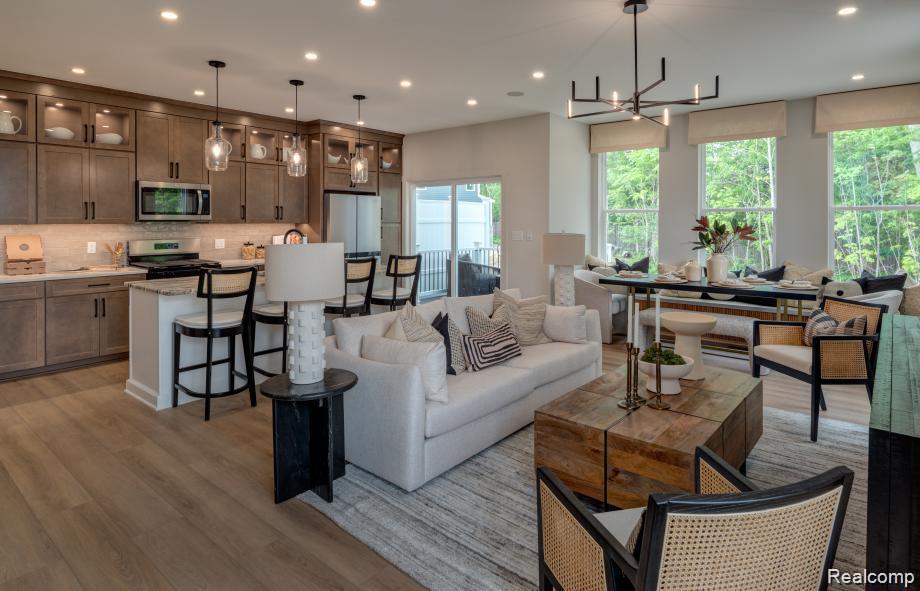 49478, Coldwater Ridge, Northville, Michigan, 48168
