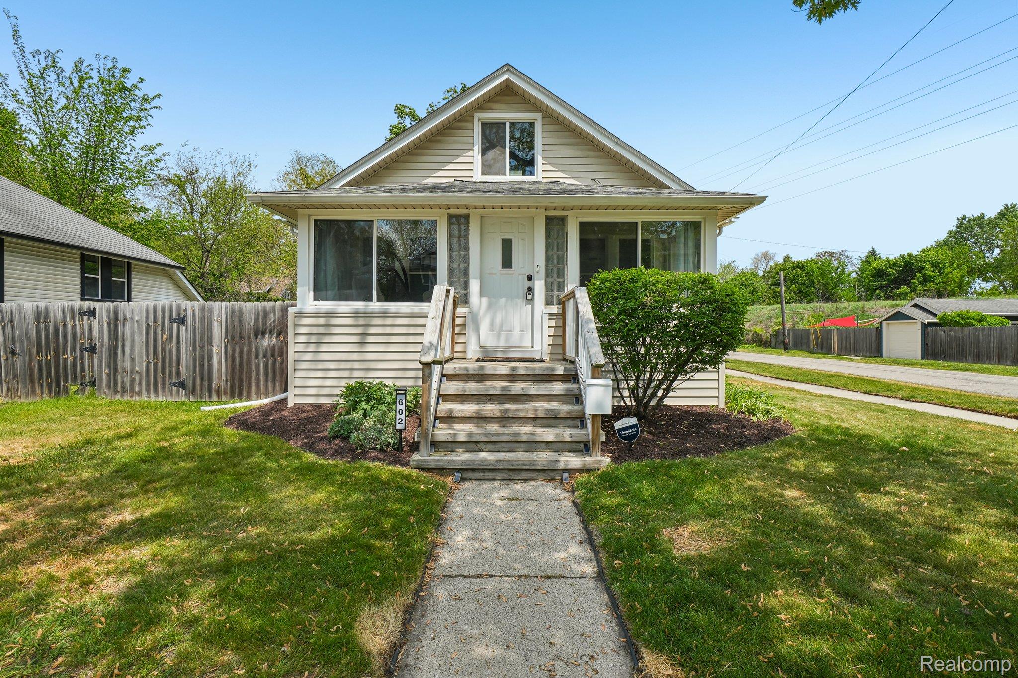 602, Florence, Royal Oak, Michigan, 48067