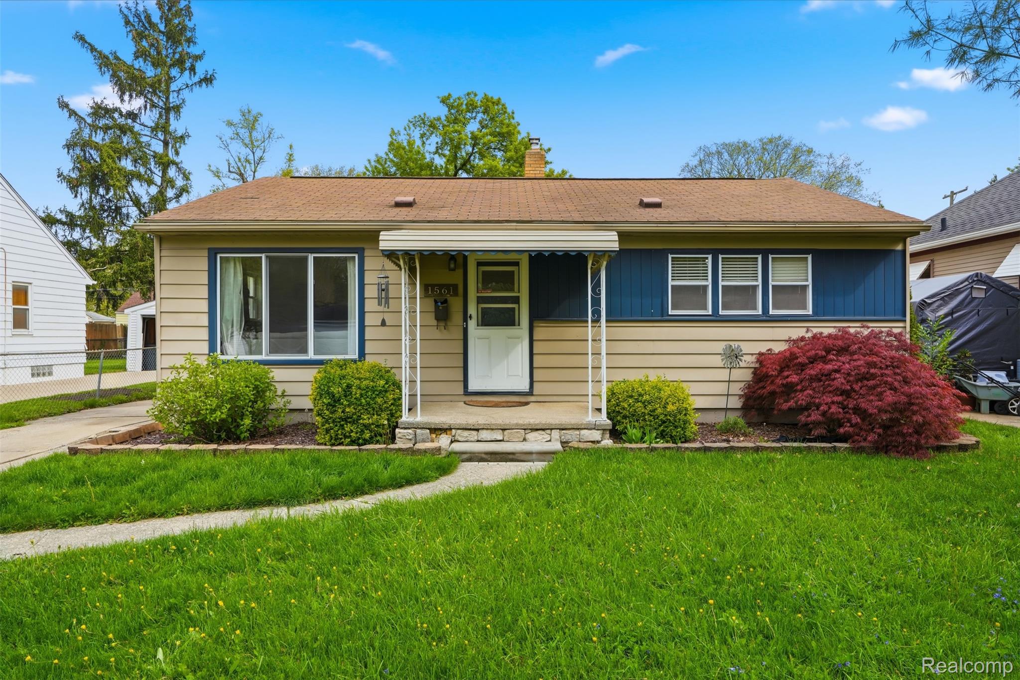 1561, Webster, Ferndale, Michigan, 48220