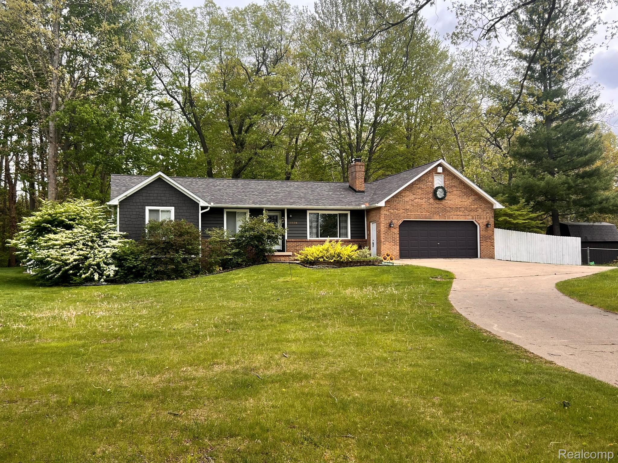 3556, Crestwood, Lapeer, Michigan, 48446