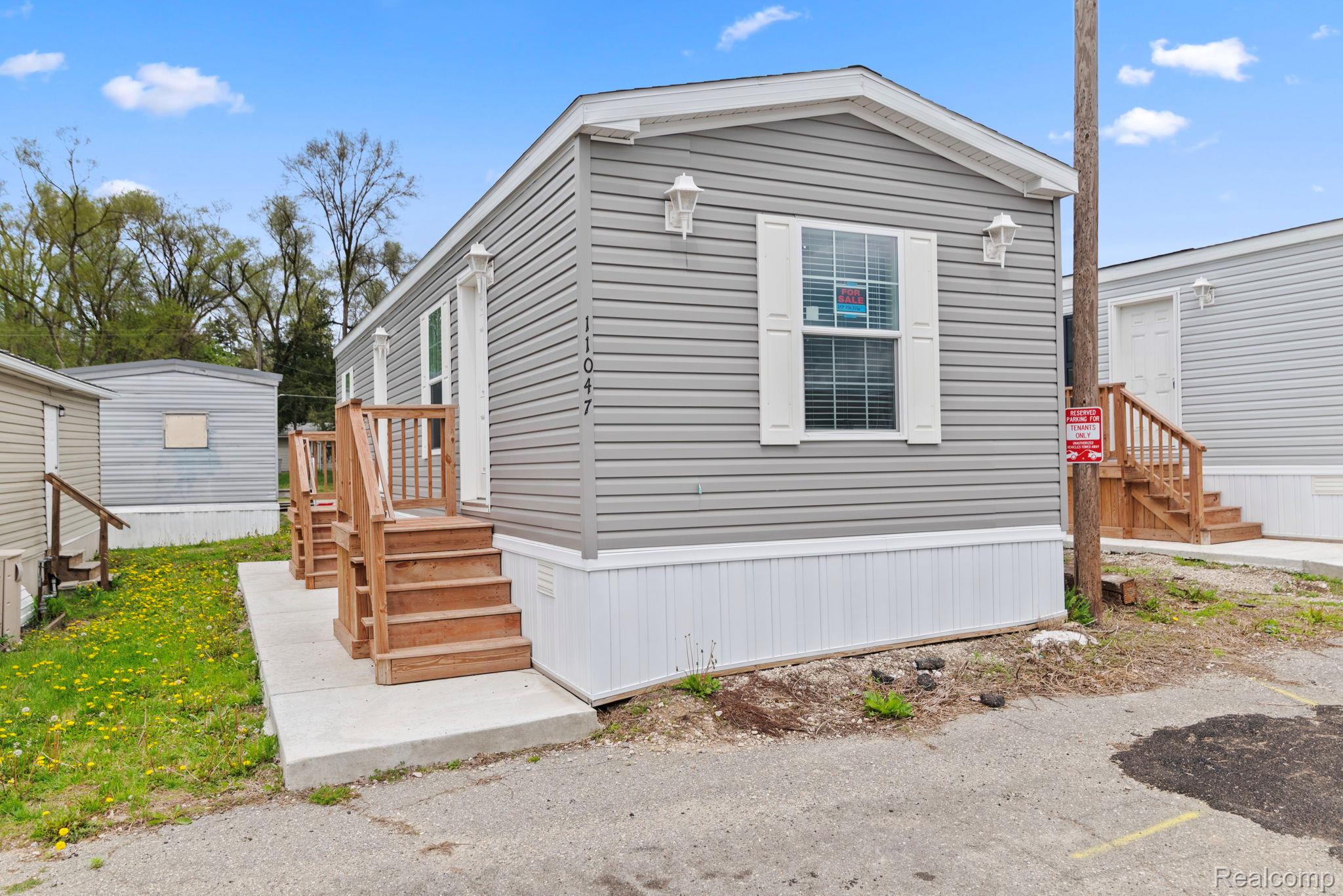 11047, Silver View Court, South Lyon, Michigan, 48178