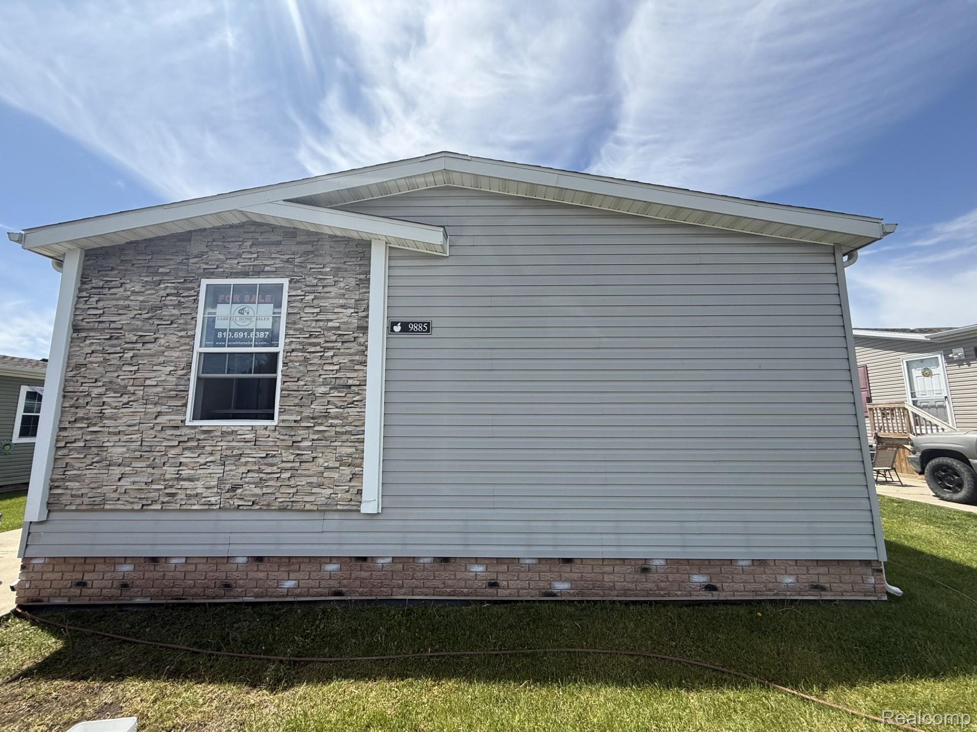 9885, Bellcrest, Fenton, Michigan, 48430