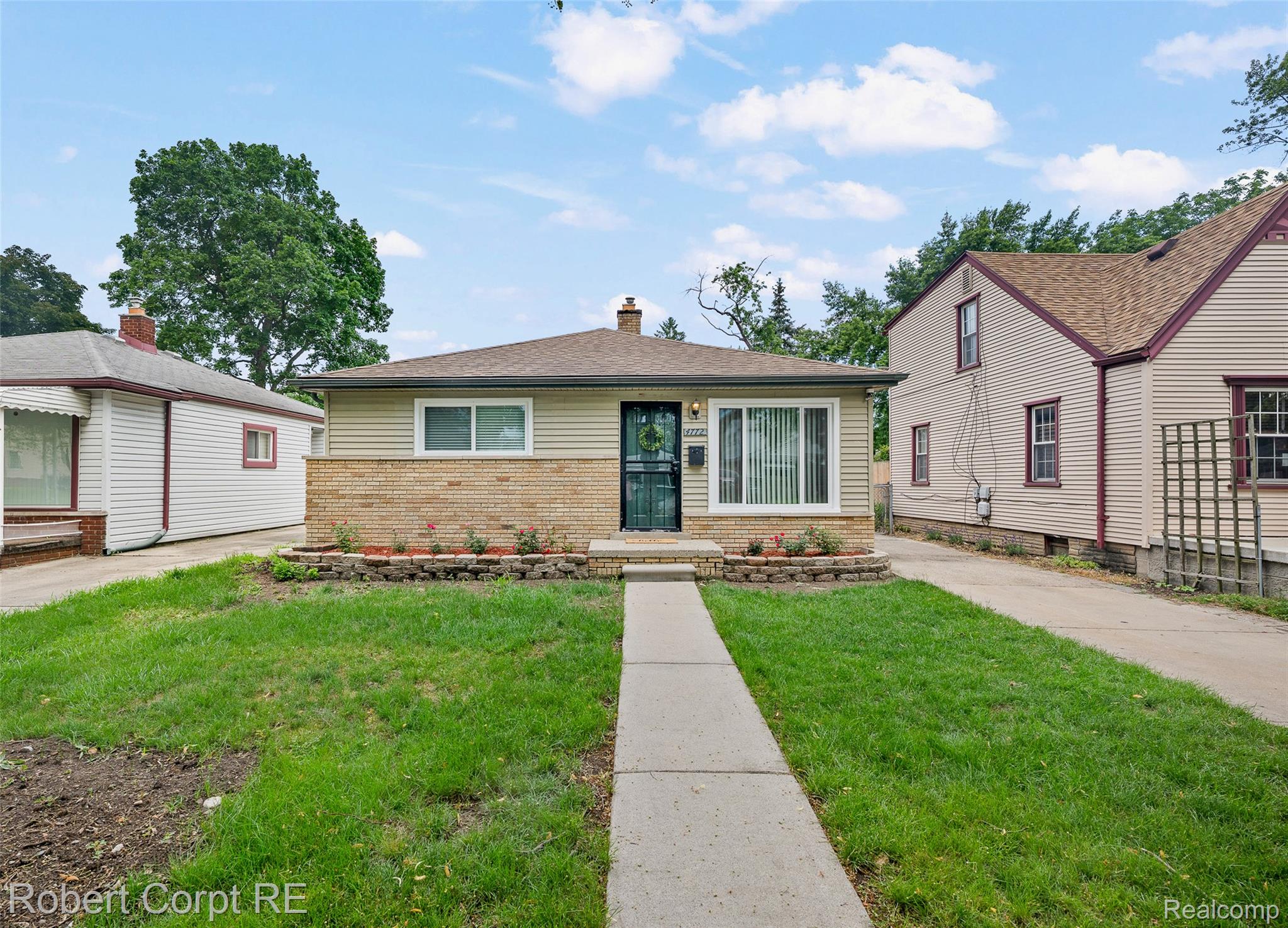 4772, Harding, Dearborn Heights, Michigan, 48125