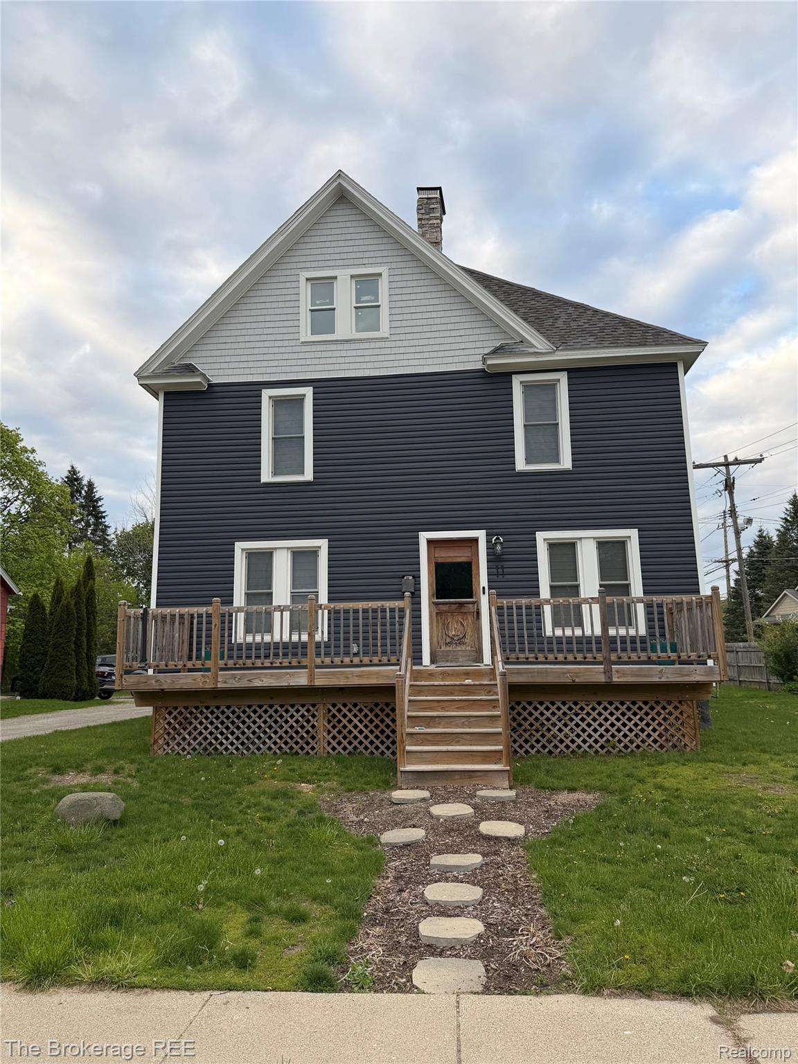 11, 1ST, Oxford, Michigan, 48371