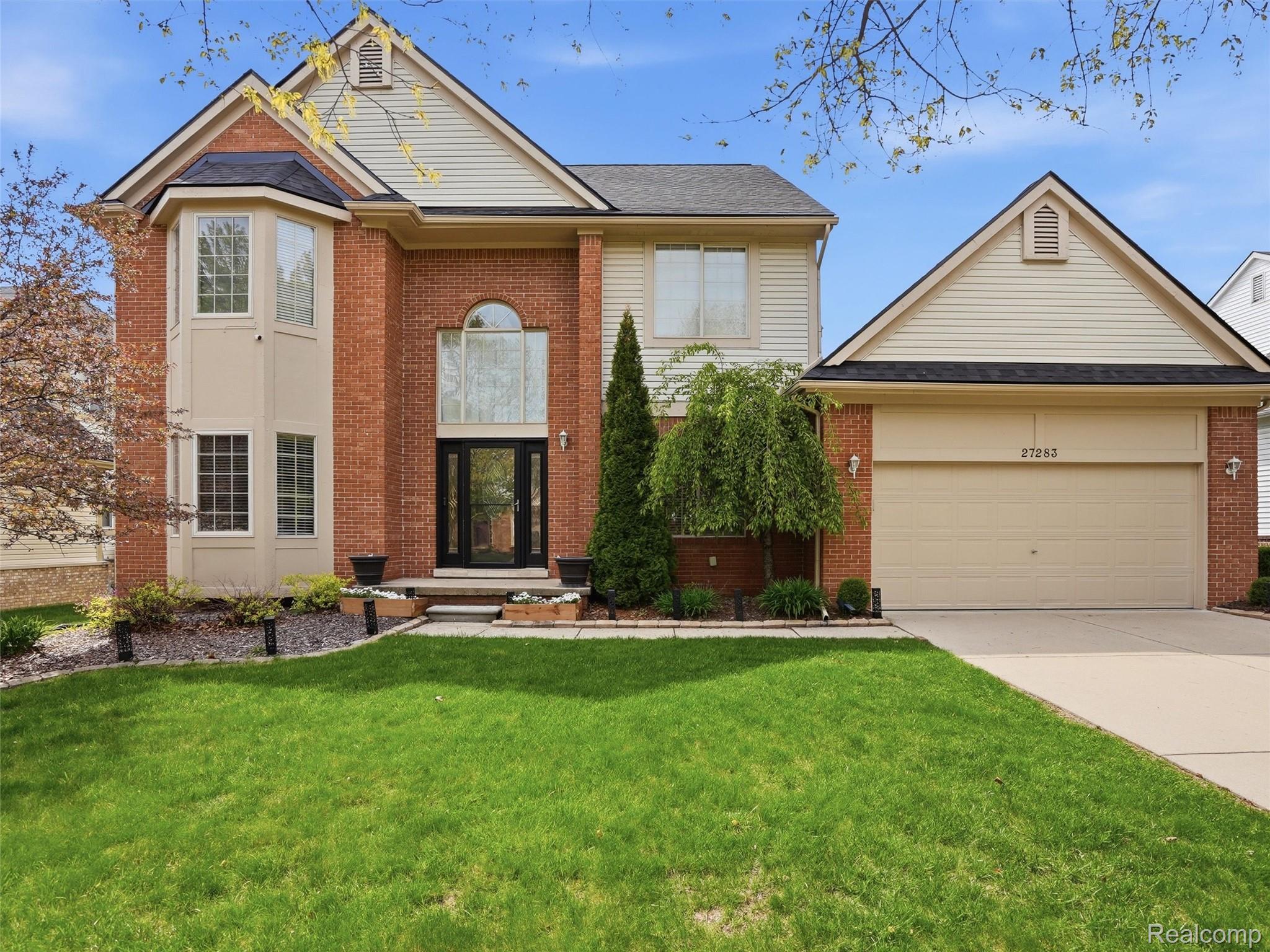 27283, Winterset, Farmington Hills, Michigan, 48334