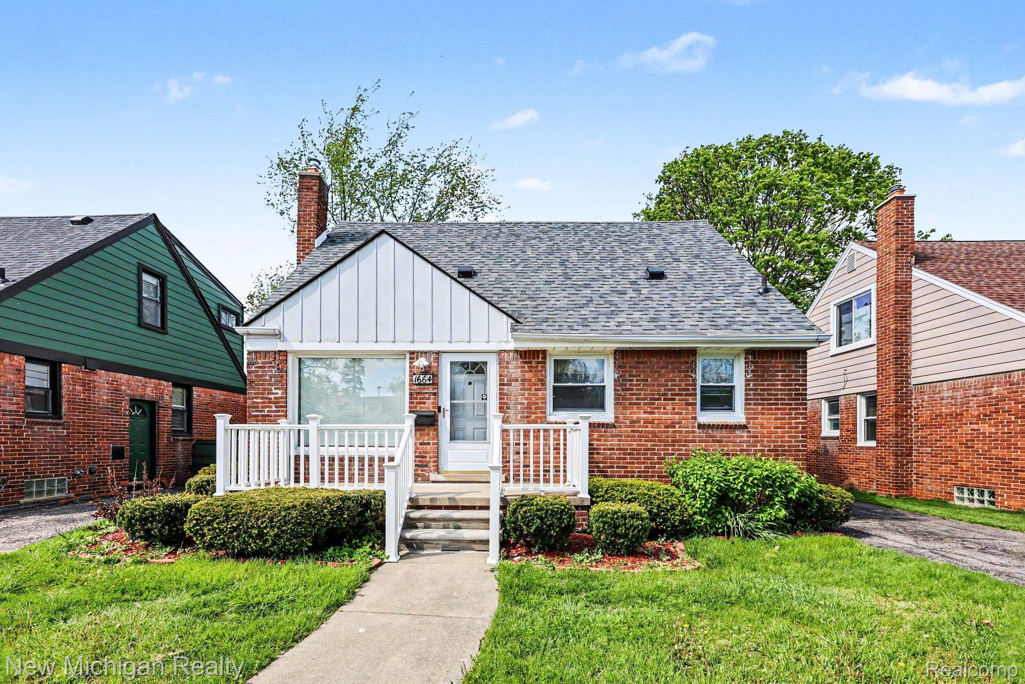 1664, 11 Mile, Berkley, Michigan, 48072