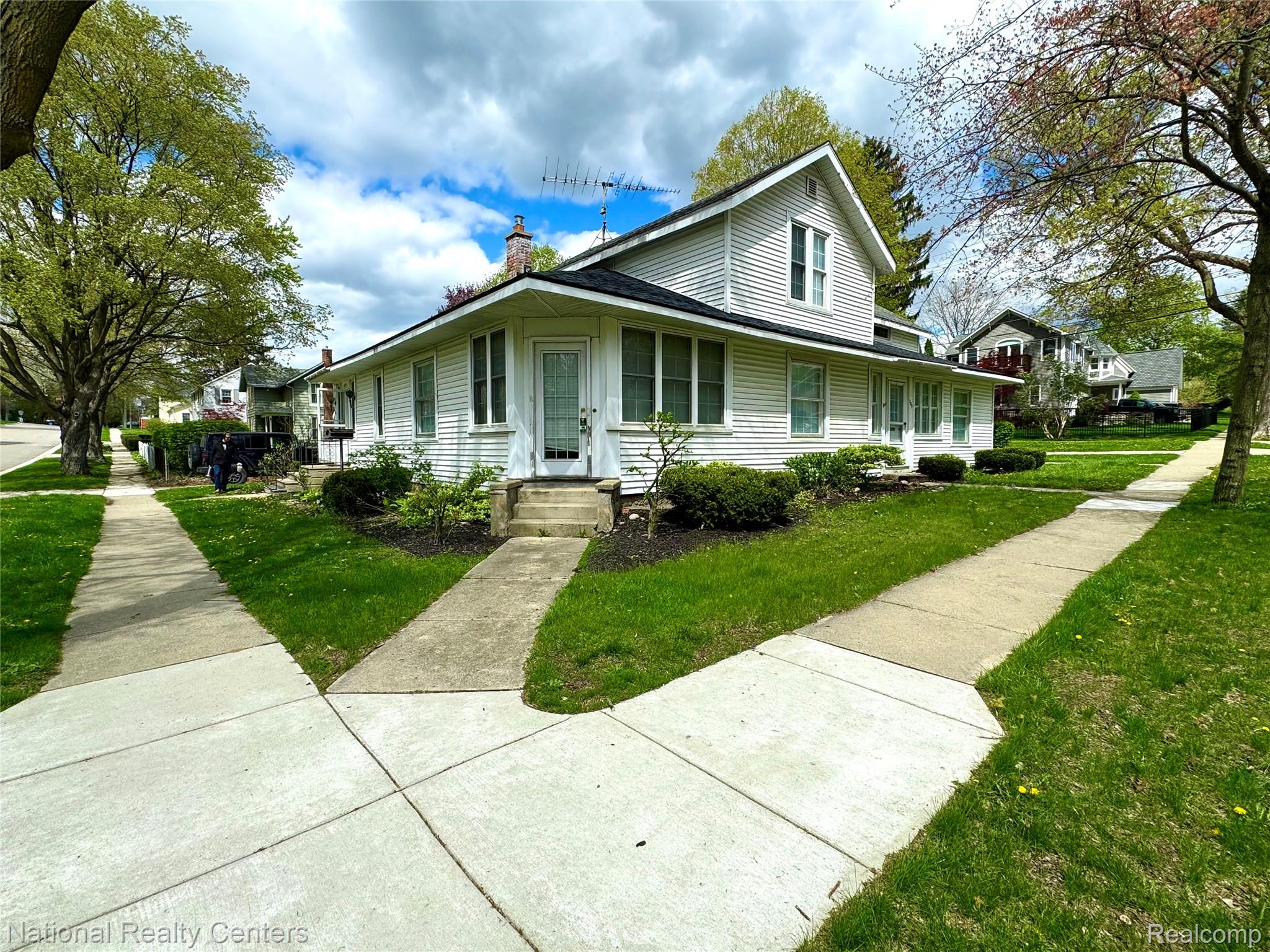 604, Union, Milford, Michigan, 48381