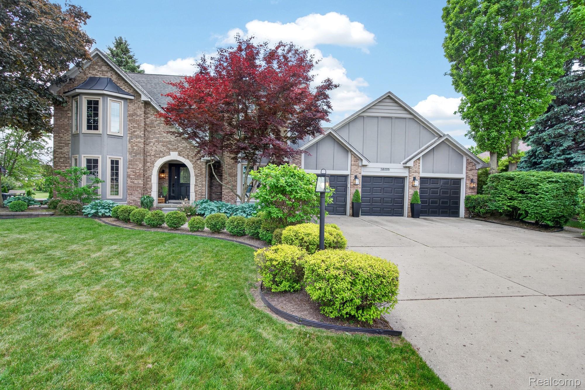 38005, River Bend, Farmington Hills, Michigan, 48335