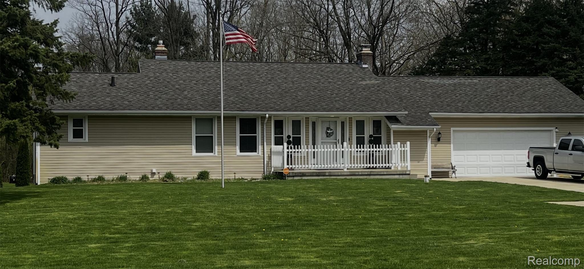 3015, 3 Mile, NE, Grand Rapids, Michigan, 49525