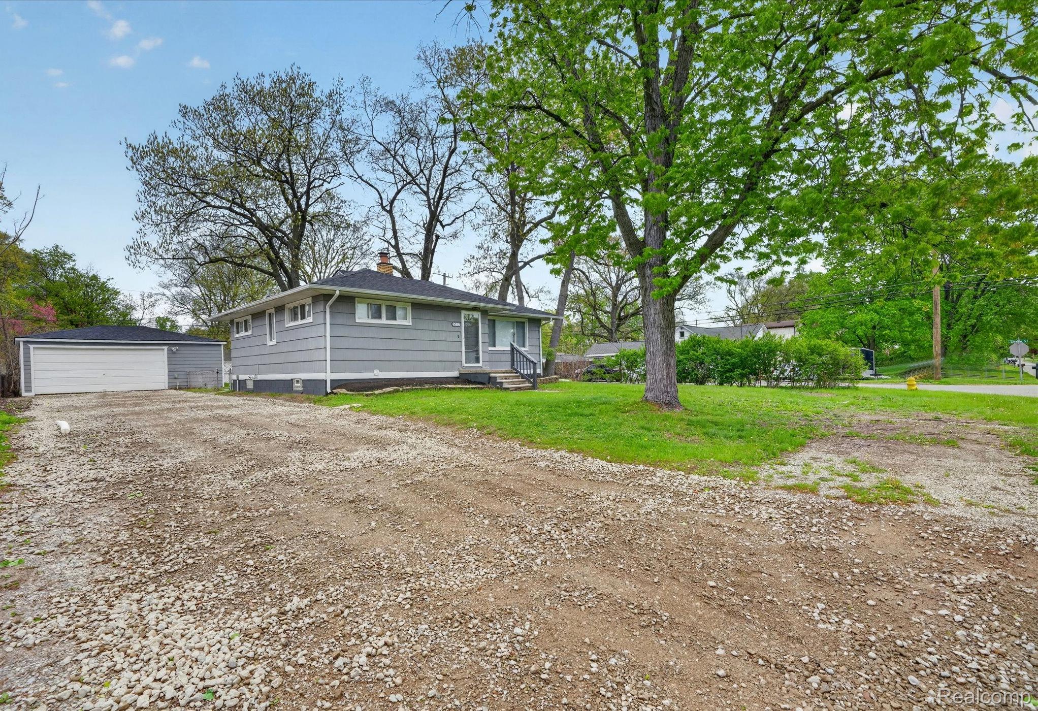 35808, Schley, Westland, Michigan, 48186