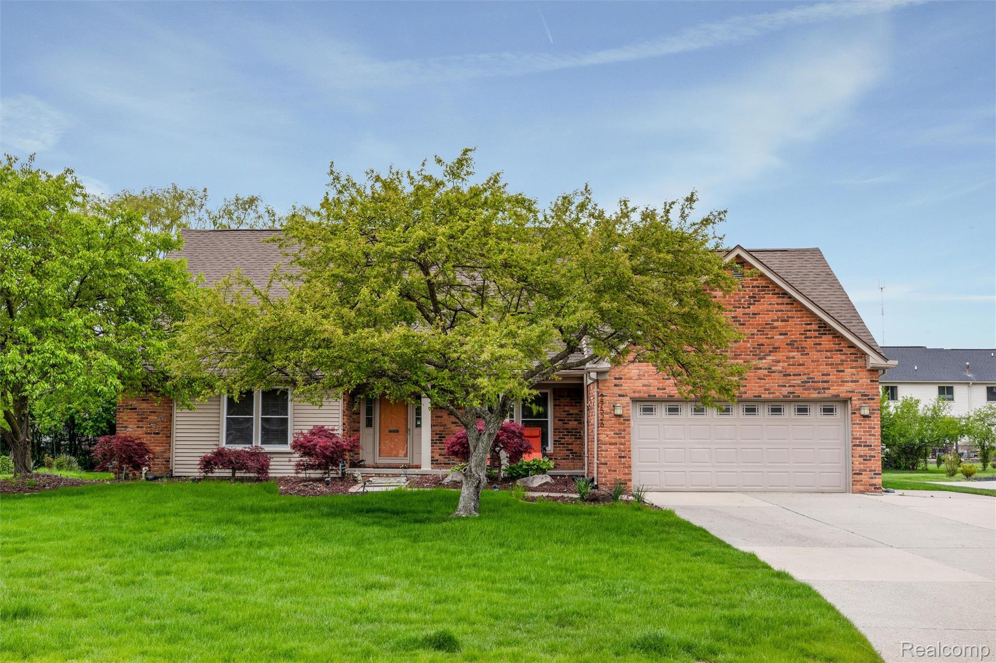 27526, Bridle Hills, Farmington, Michigan, 48336