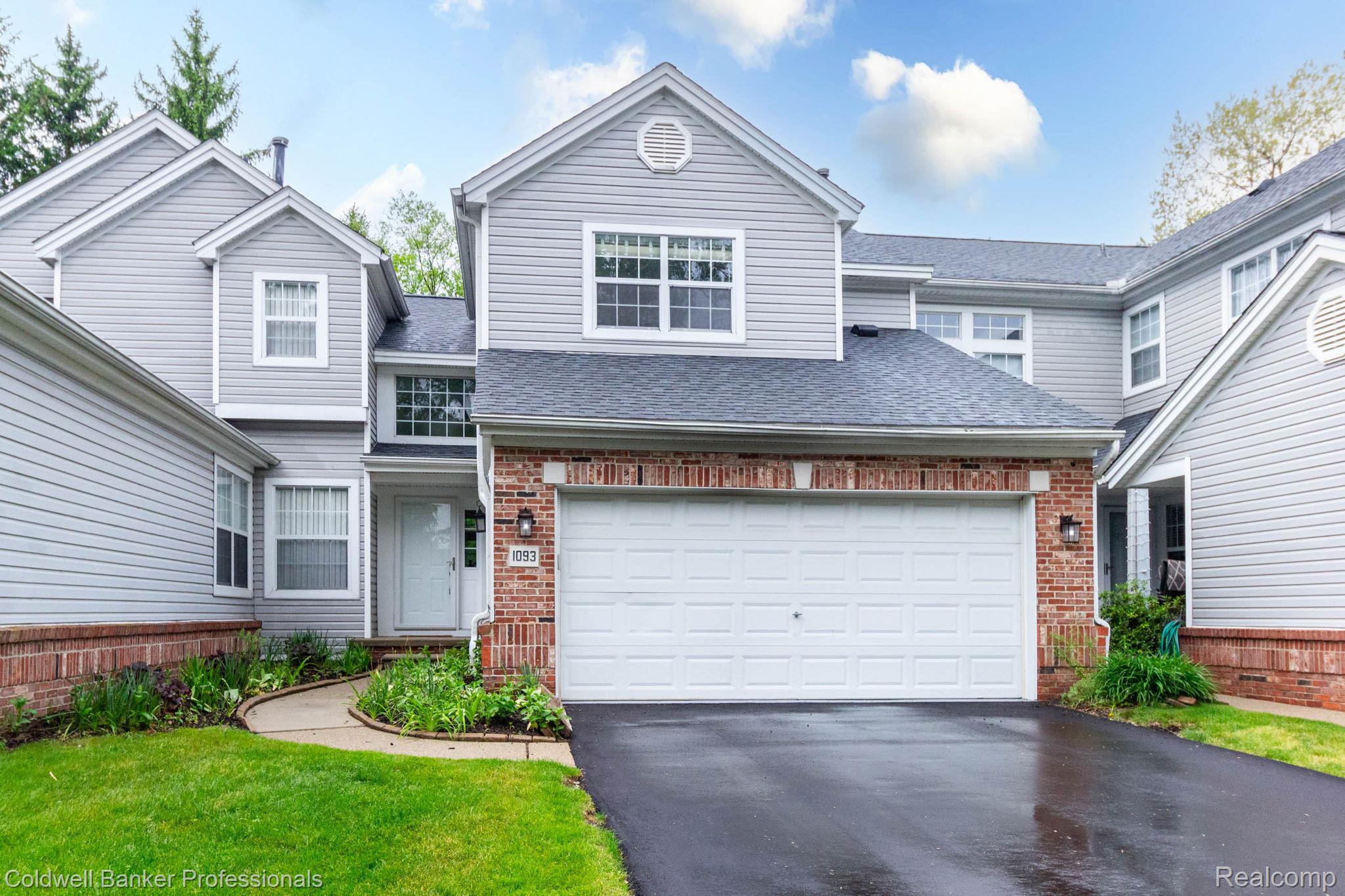 1093, Fairways, Troy, Michigan, 48085