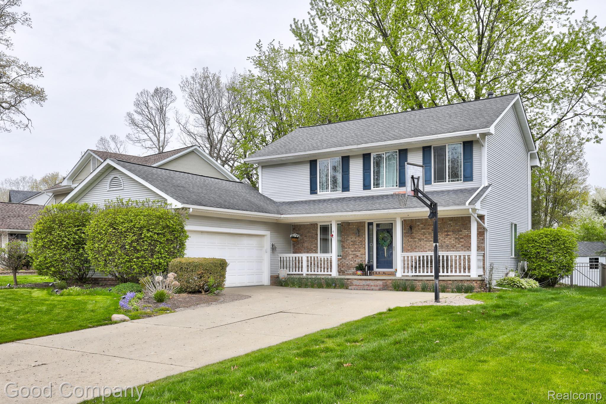 2370, Lansbury, Waterford, Michigan, 48329
