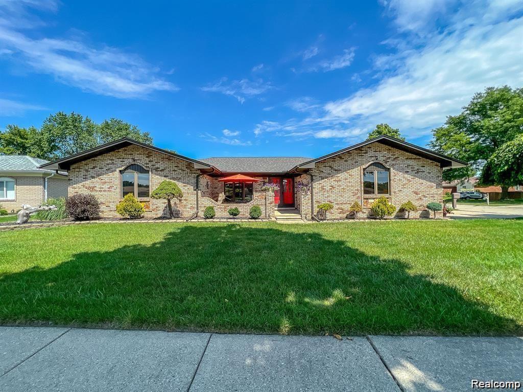 39185, Ceceil, Clinton Township, Michigan, 48038