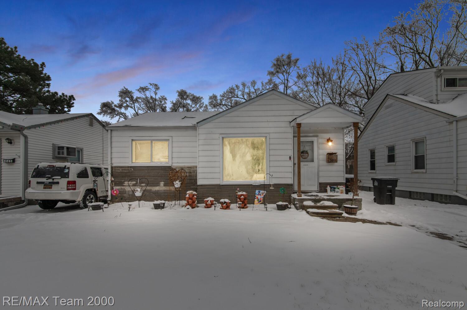 5871, Cooper, Taylor, Michigan, 48180