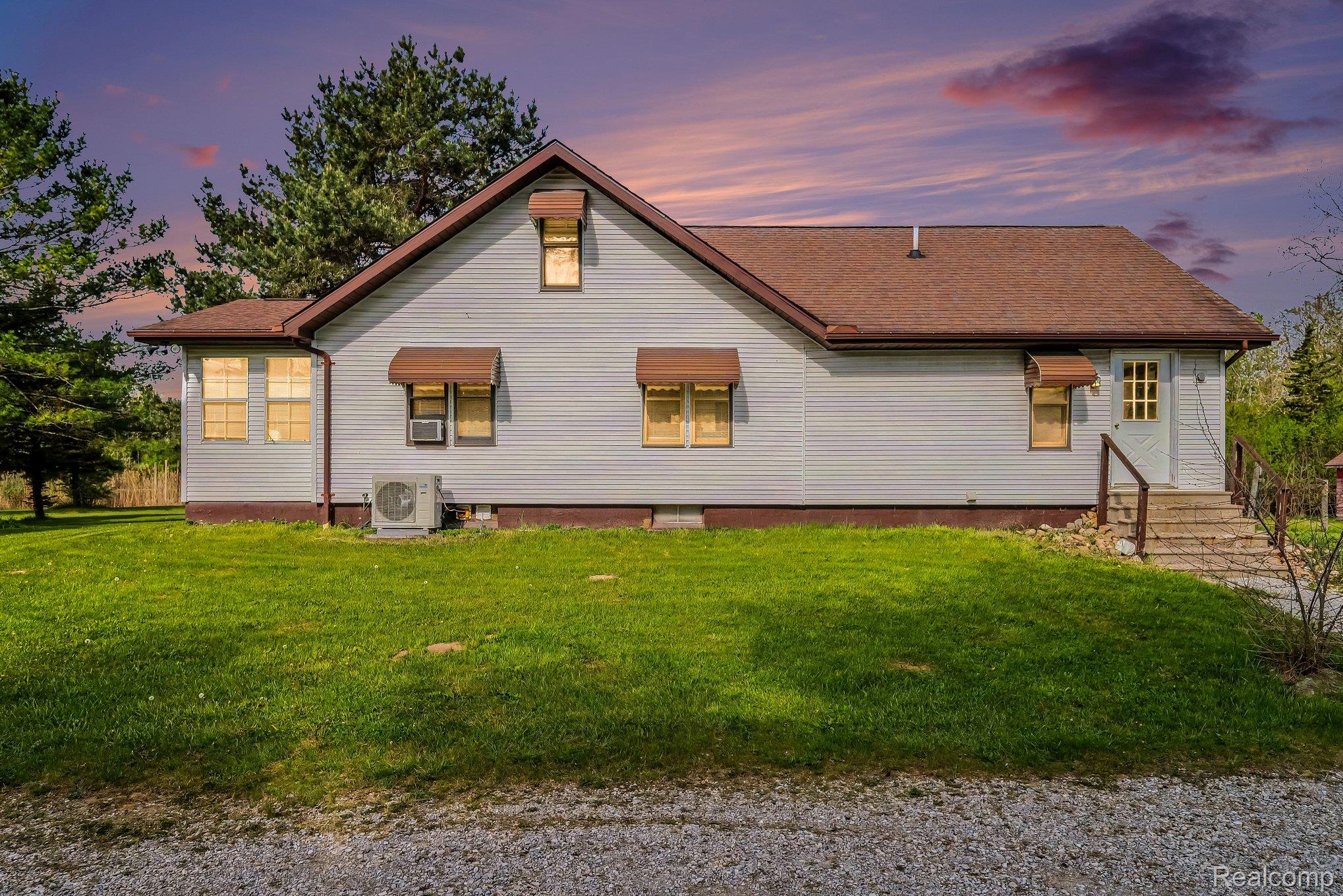 8261, Dort, Mt. Morris, Michigan, 48458
