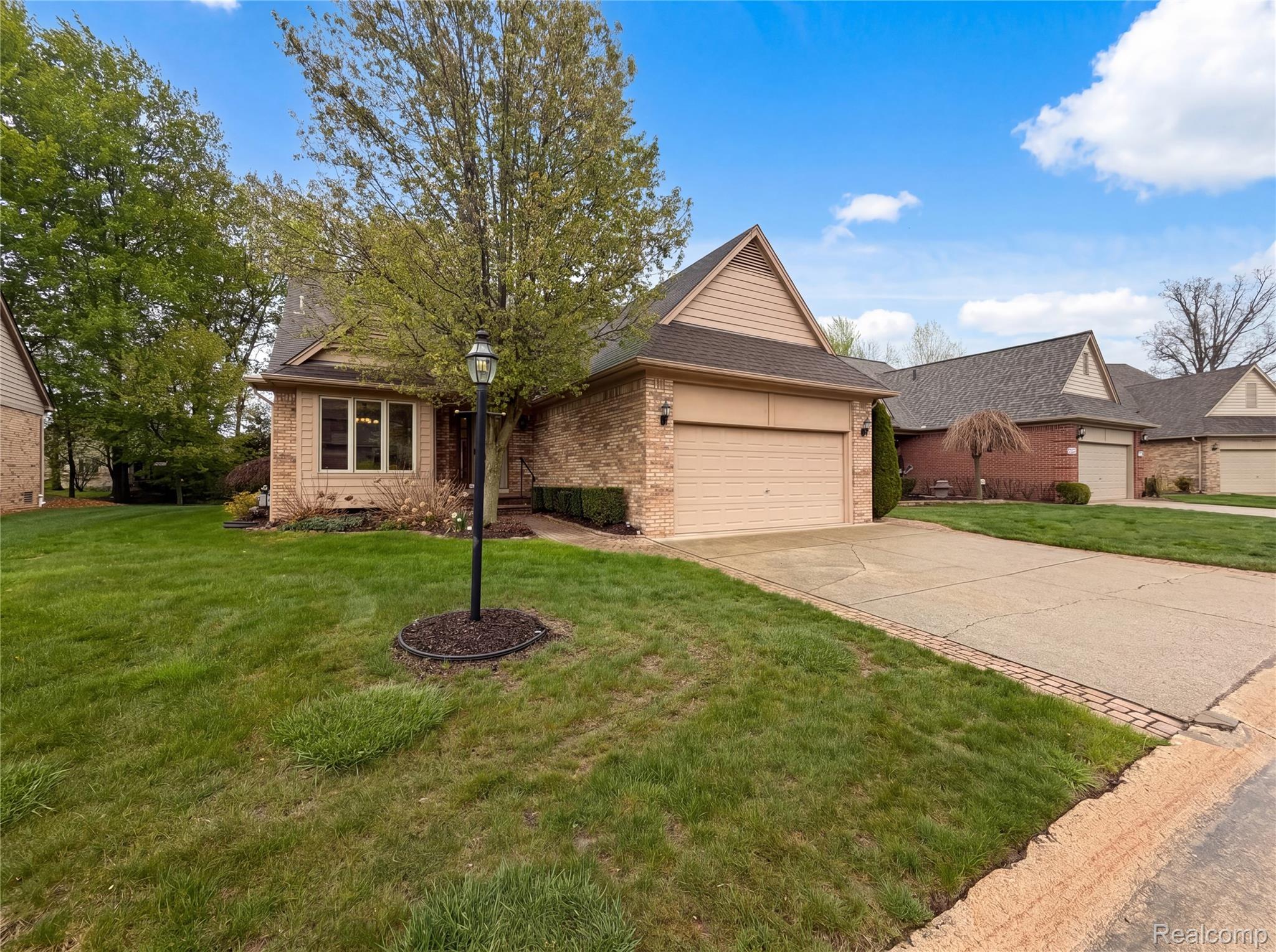 52186, Jacqueline, Macomb, Michigan, 48042